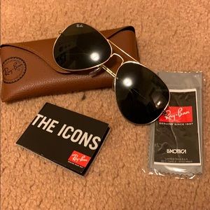 Ray Ban Aviator Sunglasses-Gold